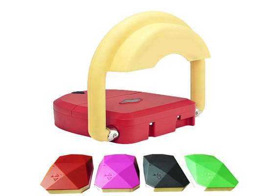 Trava de estacionamento automática avançada com sensor de movimento com alcance de detecção de 10 a 50 metros, abertura e fechamento automáticos e bateria de lítio.