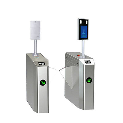 Portão de barreira retrátil com flap com motor de corrente contínua de 24 V SS304 de aço inoxidável e 1s flap operação